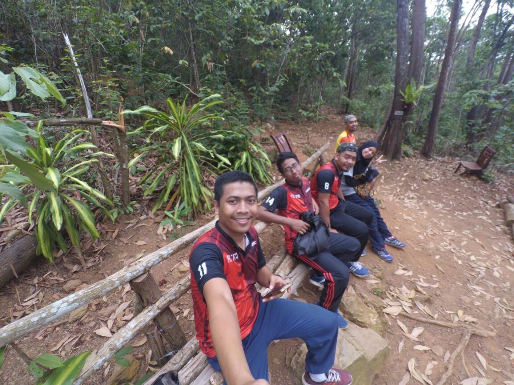 beriadah-di-bukit-beruang