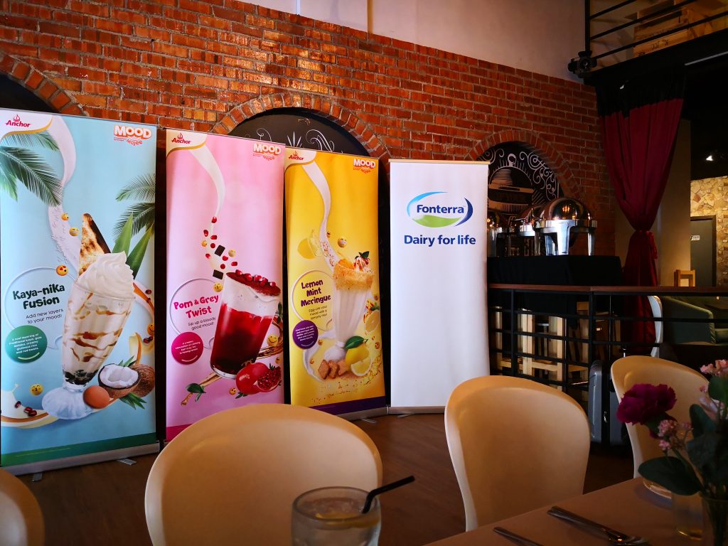 Pelancaran Produk Minuman Moodmojee Di Cofeology Café Melaka
