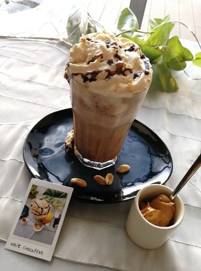 White Chocoffee
